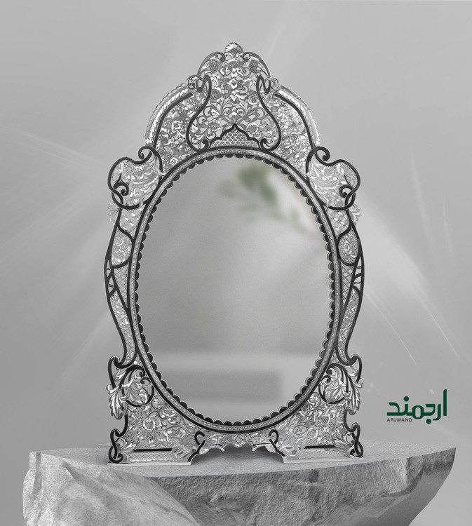 آینه نقره قلمزنی تبریز مدل ورقی بیضی