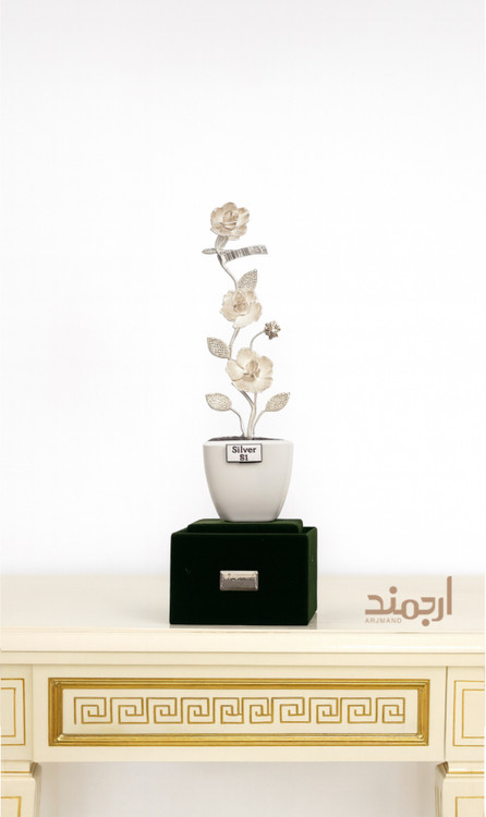 گلدان رومیزی نقره مدل سه گل رز عیار ۸۴۰